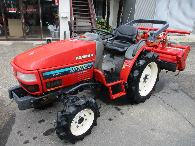 中古トラクター