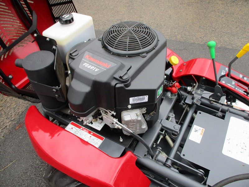中古乗用草刈機