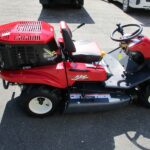 中古乗用草刈機    4WD