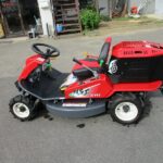 中古乗用草刈機