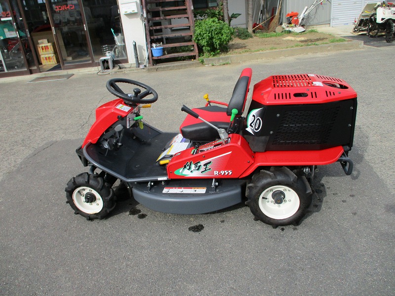 中古乗用草刈機