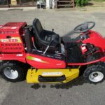 中古乗用草刈機