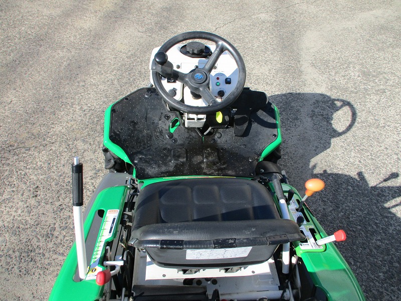 中古乗用草刈機