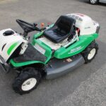 中古乗用草刈機