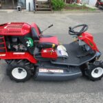 中古乗用草刈機