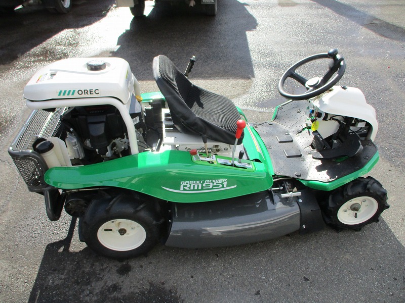 中古乗用草刈機