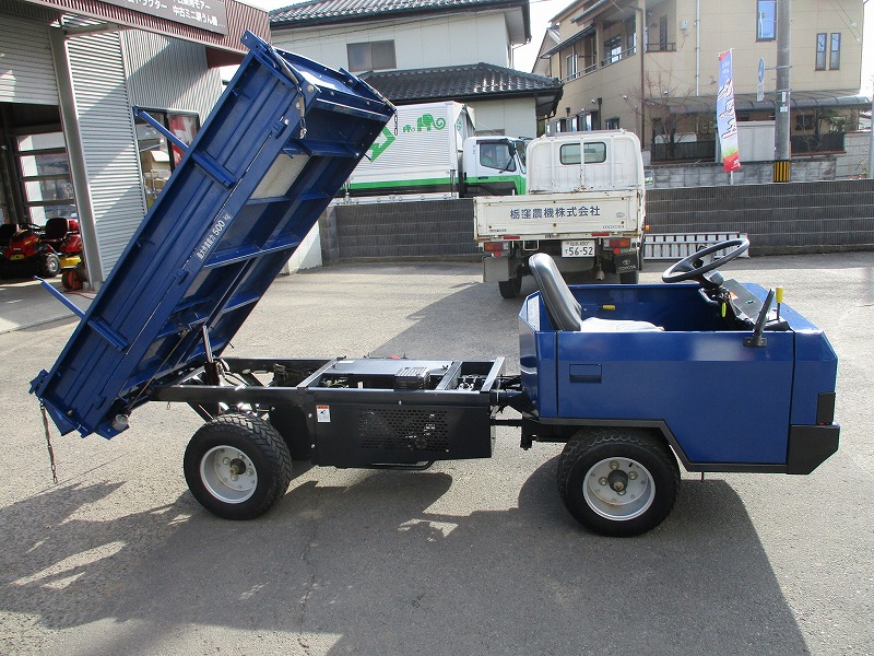 乗用運搬車