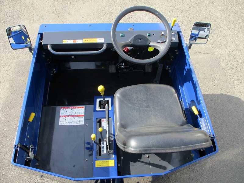 乗用運搬車