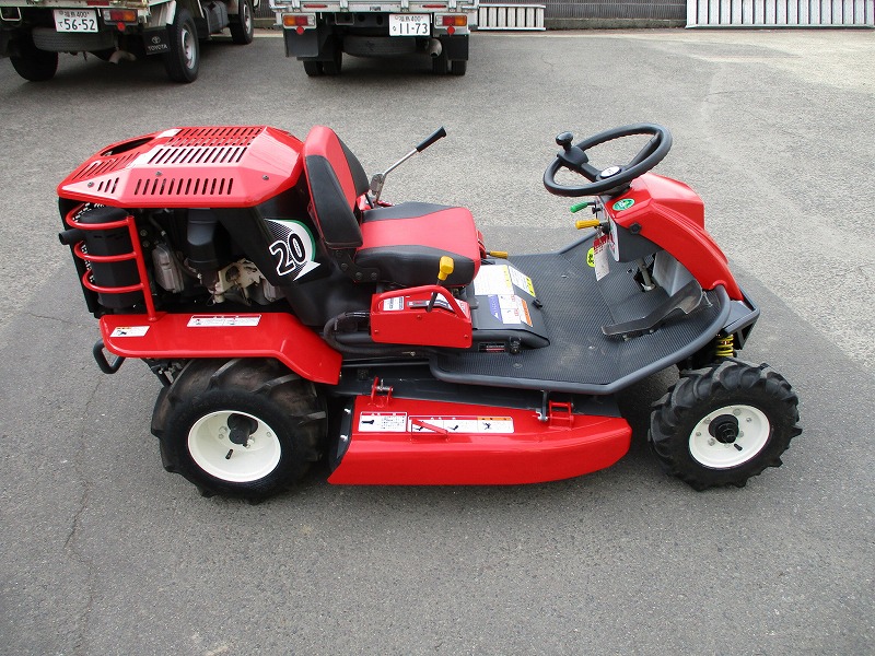 中古乗用草刈機