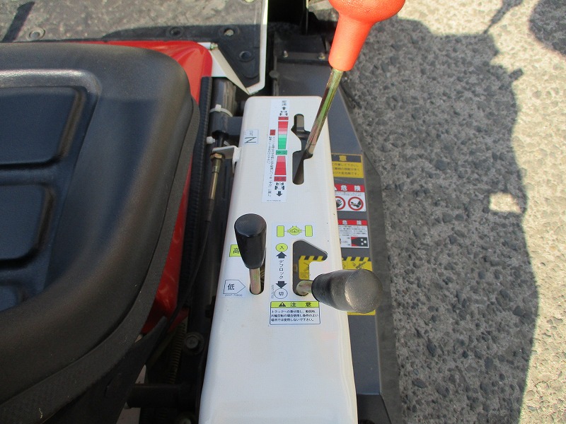 中古乗用草刈機  