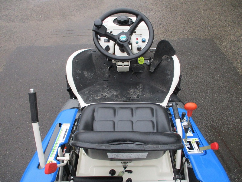 中古乗用草刈機