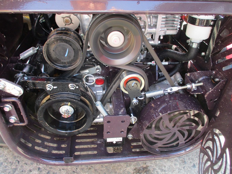中古乗用草刈機