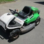 中古乗用草刈機