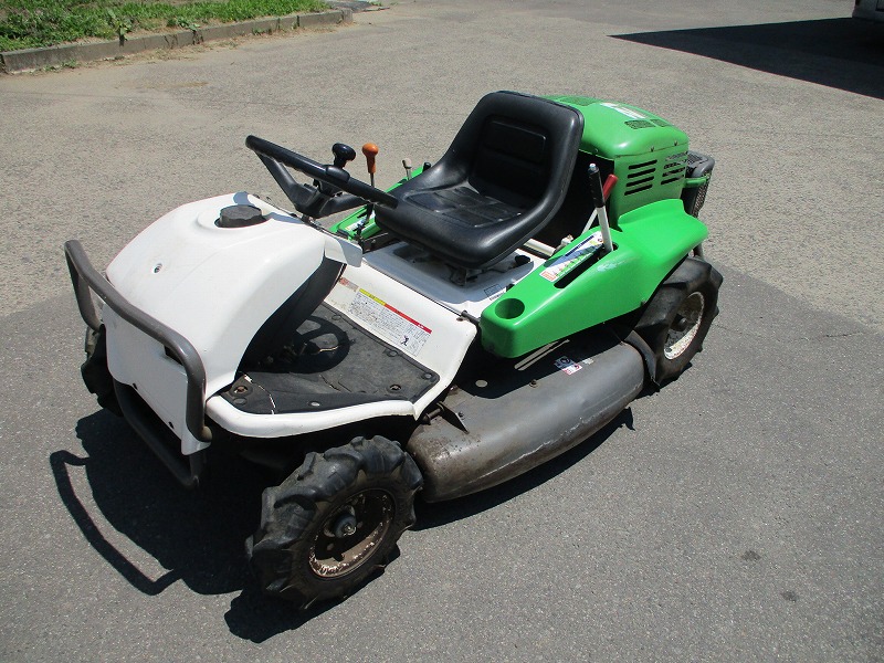 中古乗用草刈機