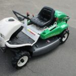 中古乗用草刈機