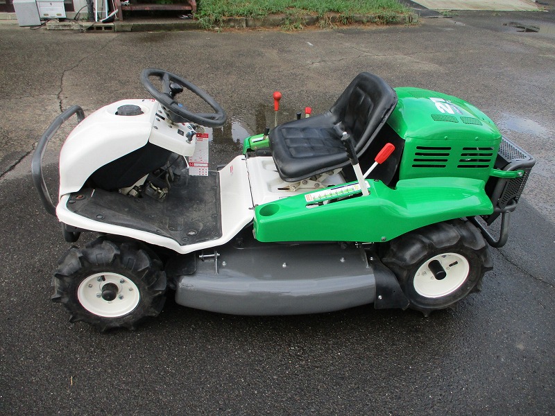 中古乗用草刈機