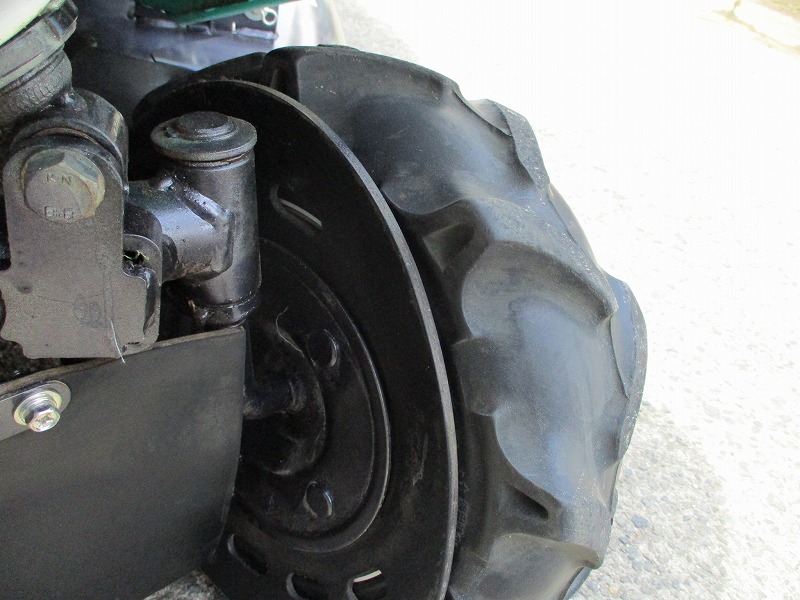 中古乗用草刈機