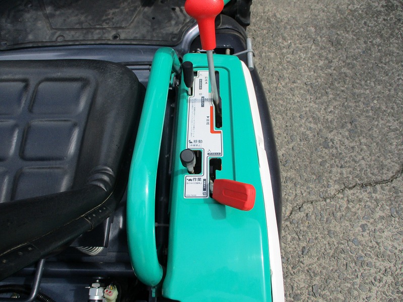 中古乗用草刈機