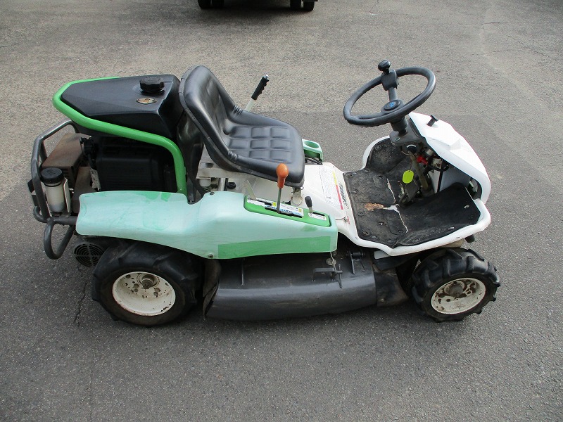 中古乗用草刈機     現状販売品