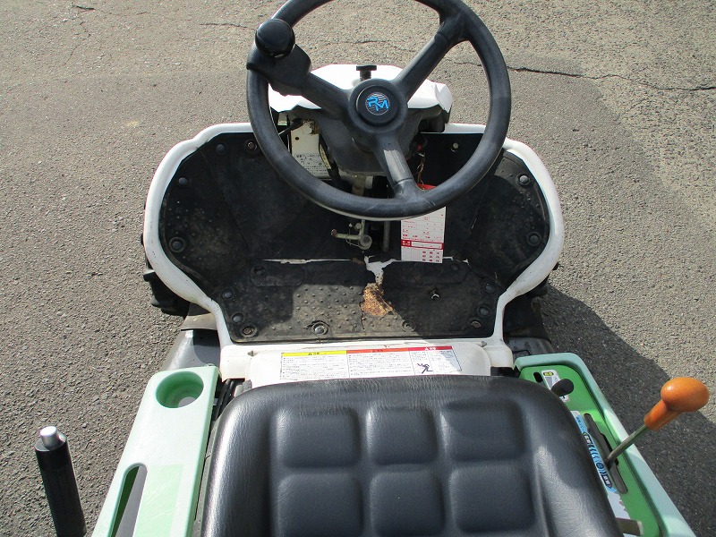 中古乗用草刈機     現状販売品