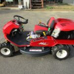 中古乗用草刈機