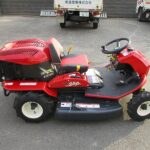 中古乗用草刈機