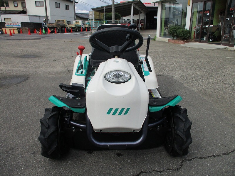 中古乗用草刈機