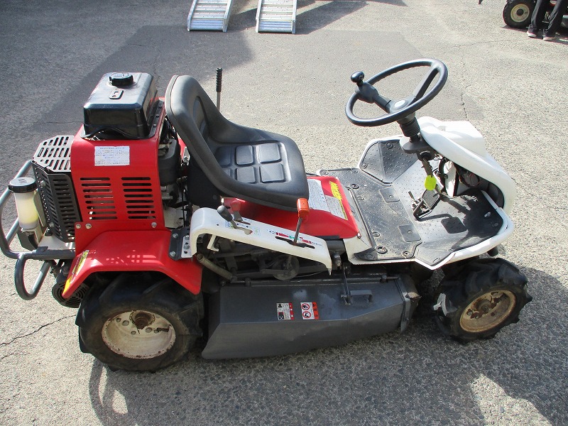 中古乗用草刈