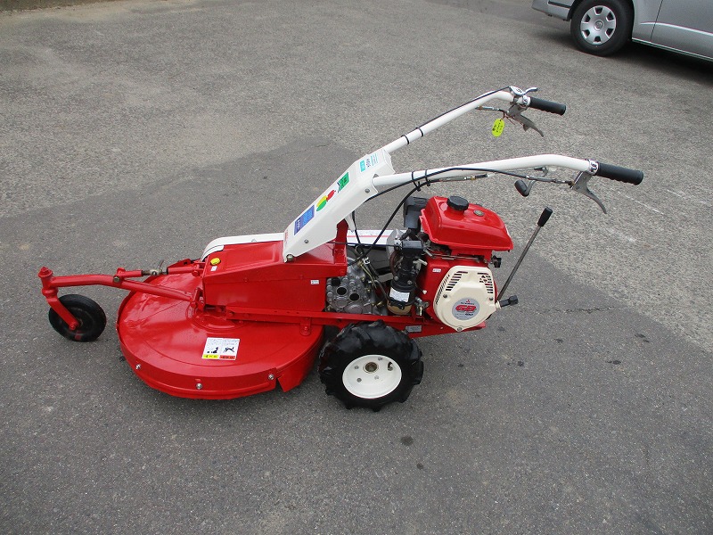 中古自走草刈機