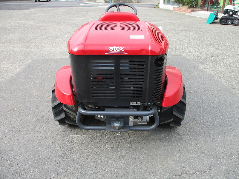 中古乗用草刈機  (実演機）