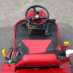 中古乗用草刈機  (実演機）