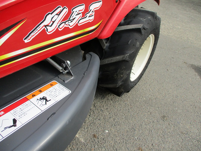 中古乗用草刈機  (実演機）