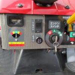 中古乗用草刈機  (実演機）