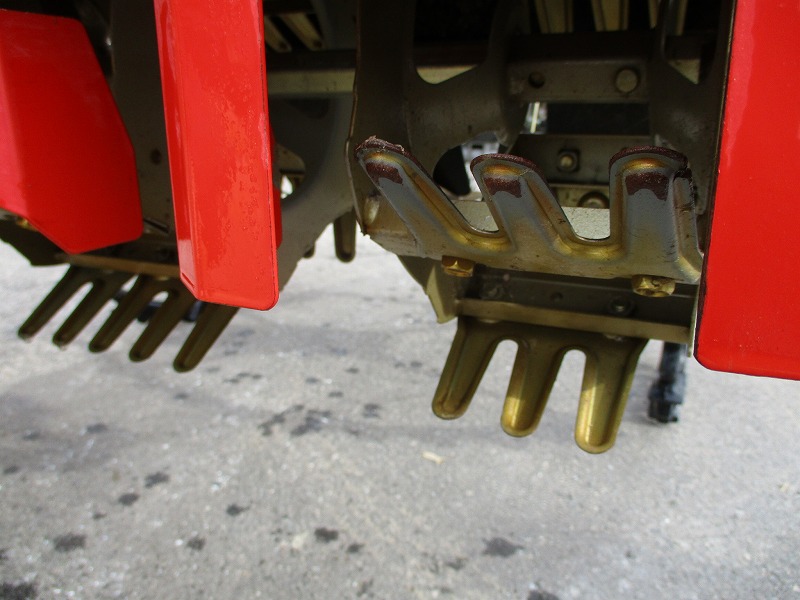 中古水田除草機   (価格応談品）