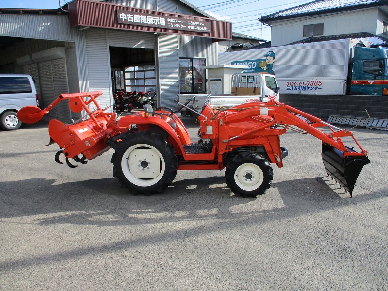 中古トラクター