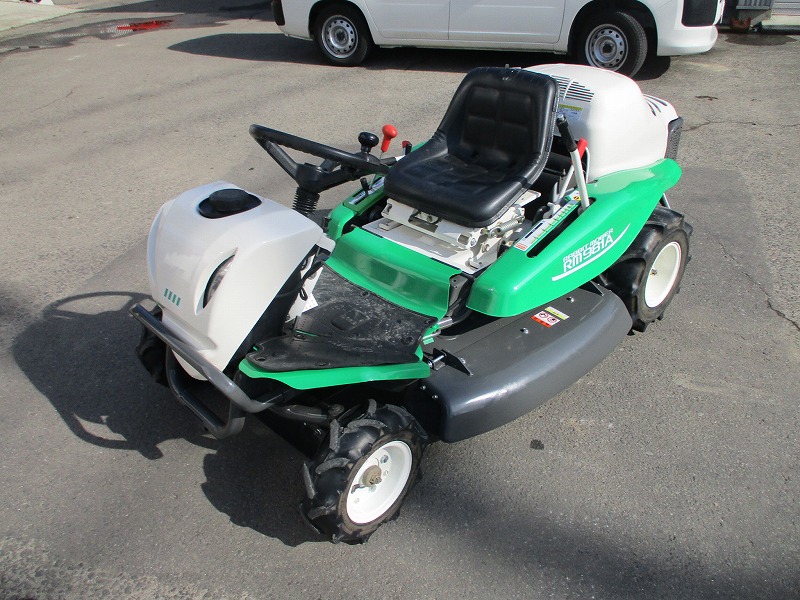 中古乗用草刈機