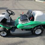 中古乗用草刈機