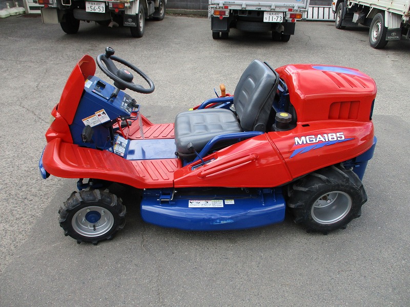 中古乗用草刈機