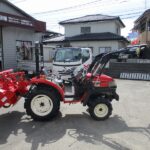 中古トラクター・ローダー付き