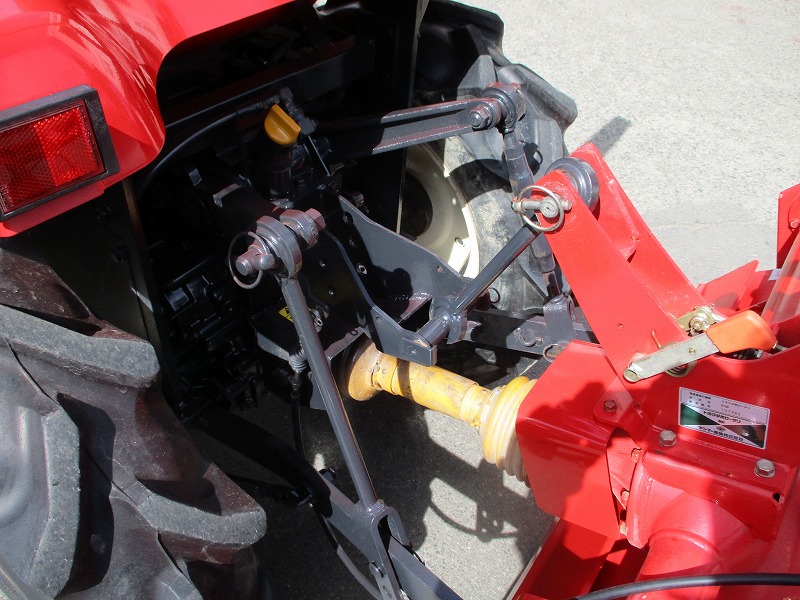 中古トラクター・ローダー付き