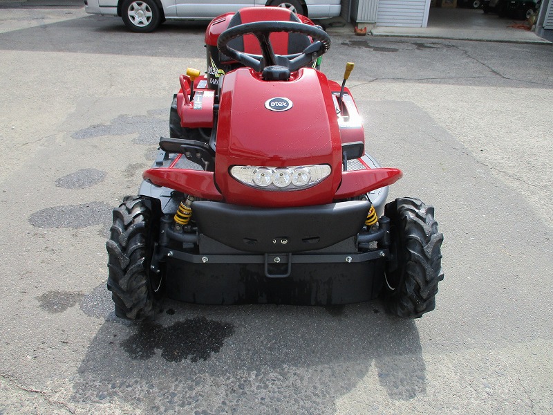 中古乗用草刈機