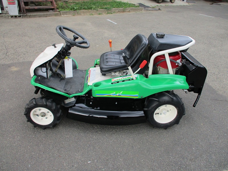 中古乗用草刈機