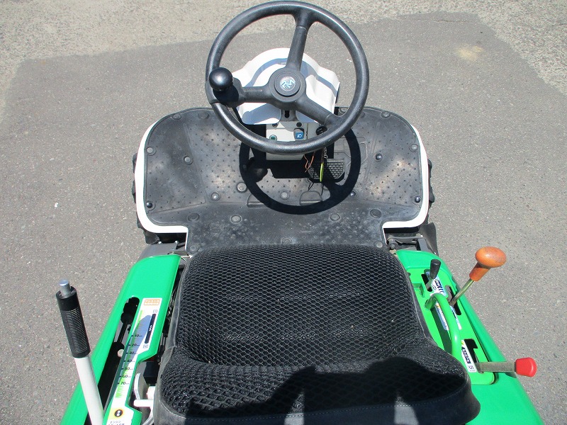 中古乗用草刈機
