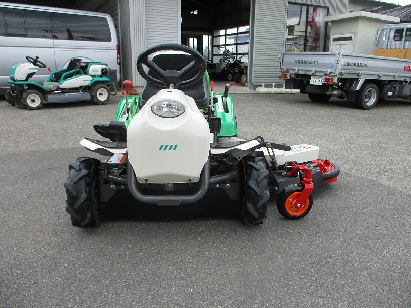 中古乗用草刈機