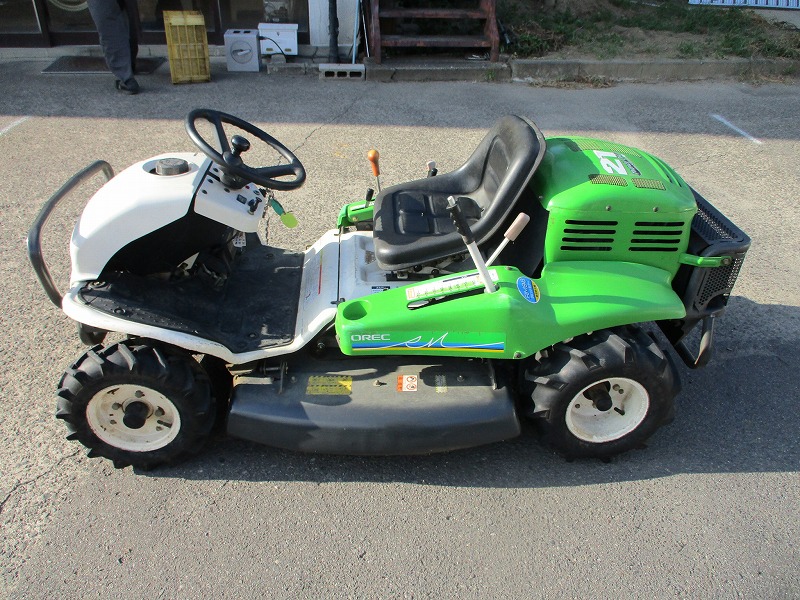 中古乗用草刈機