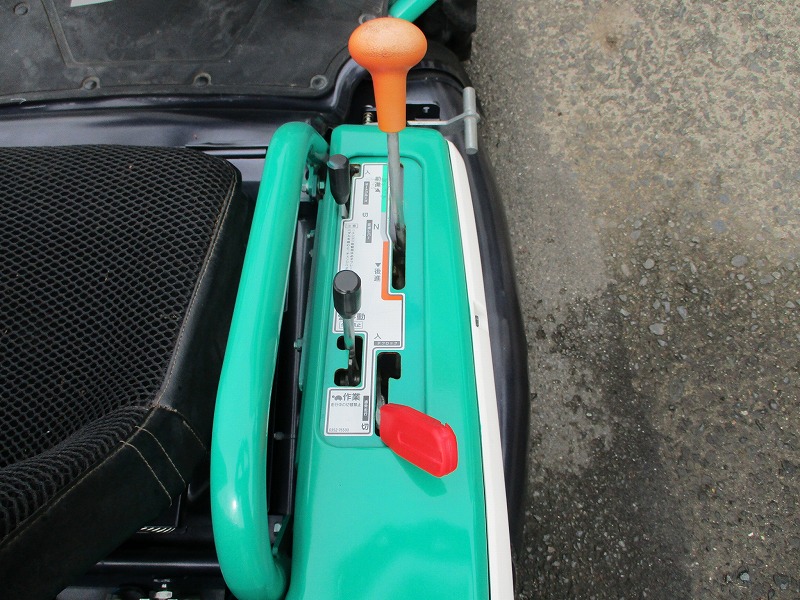 中古乗用草刈機