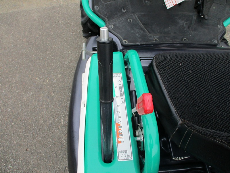 中古乗用草刈機