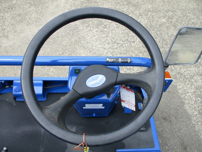 中古乗用運搬車