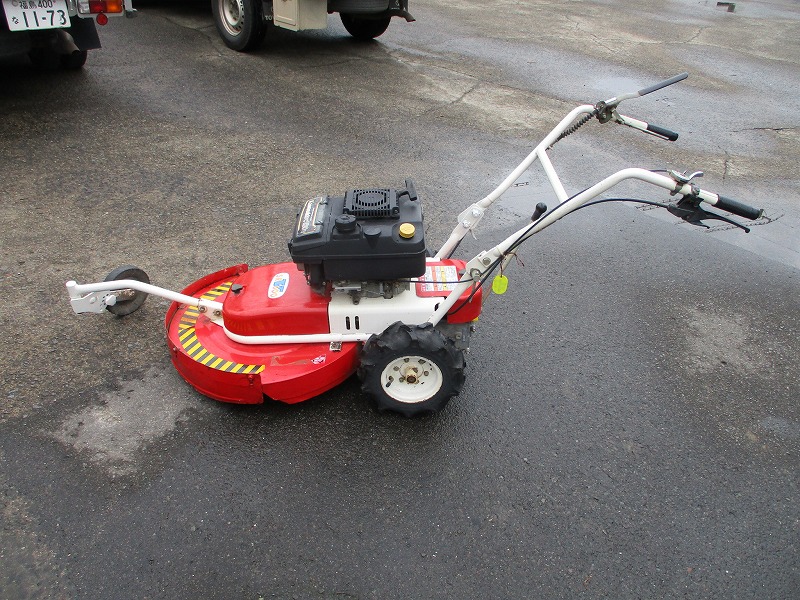中古自走草刈機