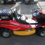 中古乗用草刈機